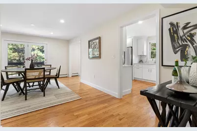 29 Cottage St #29, Newton, MA 02464 - Photo 7