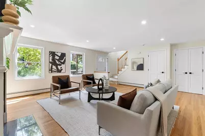 29 Cottage St #29, Newton, MA 02464 - Photo 5