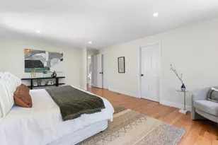 29 Cottage St, Newton, MA 02464 - Photo 21