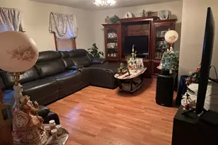 189 Pleasant St, Brockton, MA 02301 - Photo 5