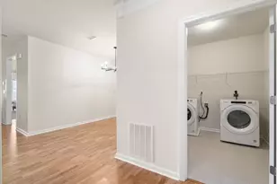 4 Stratton Dr, Woburn, MA 01801 - Photo 15