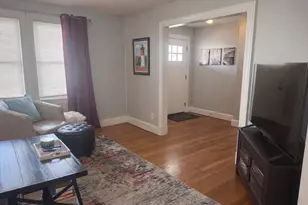 76 Prospect St, Watertown, MA 02472 - Photo 3