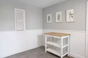 76 Prospect St, Watertown, MA 02472 - Photo 9