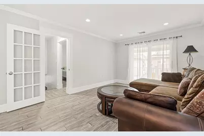 70-72 Windsor Road, Medford, MA 02155 - Photo 13