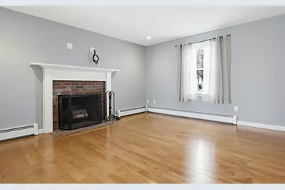 105 Onamog Street, Marlborough, MA 01752 - Photo 17