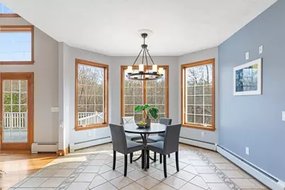 64 Kensington Ct, Swansea, MA 02777 - Photo 13