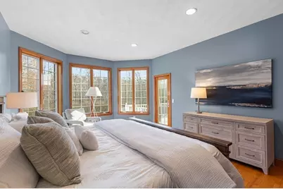 64 Kensington Ct, Swansea, MA 02777 - Photo 15