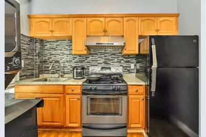 5-7 Everett Ave #5-2, Boston, MA 02125 - Photo 3