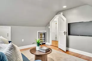 66 Moffat Rd, Newton, MA 02468 - Photo 23