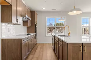 320 Martins Lndg, North Reading, MA 01864 - Photo 1