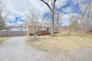 19 Passway 3, Worcester, MA 01602 - Photo 1