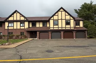 23 Rainbow Pond Dr, Walpole, MA 02081 - Photo 3