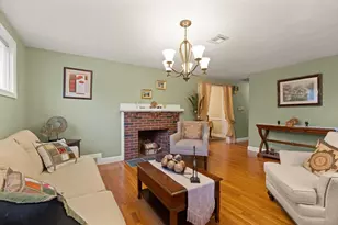 27 Edison Ave, Dedham, MA 02026 - Photo 5
