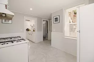 184 Summer St, New Bedford, MA 02740 - Photo 13