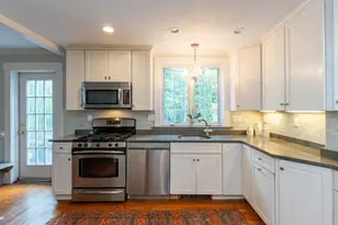 6 Willow St, Wellesley, MA 02481 - Photo 3
