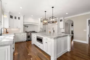 11 Briarwood Dr, Westwood, MA 02090 - Photo 11