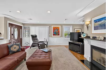 1328 Broadway #3, Somerville, MA 02144 - Photo 5