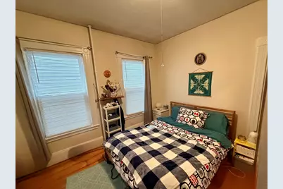 24 Linden Avenue, Somerville, MA 02143 - Photo 9