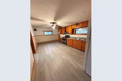 27 Dublin #2, Chicopee, MA 01013 - Photo 3