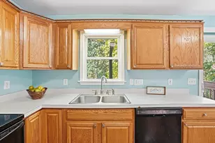 35 Highland Park, Uxbridge, MA 01569 - Photo 3