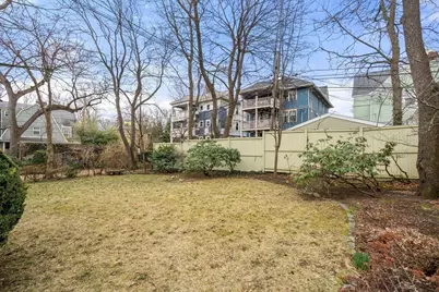 50 Waverly Street, Brookline, MA 02445 - Photo 27