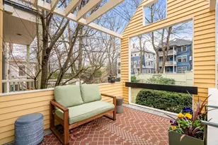 50 Waverly St, Brookline, MA 02445 - Photo 13