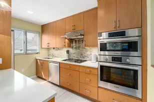 50 Waverly St, Brookline, MA 02445 - Photo 11