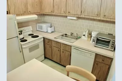 18 Hamilton Rd #205, Arlington, MA 02474 - Photo 7