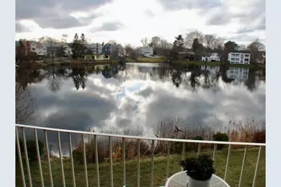 18 Hamilton Rd #205, Arlington, MA 02474 - Photo 1