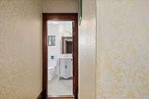 63 Airlie St, Worcester, MA 01606 - Photo 29