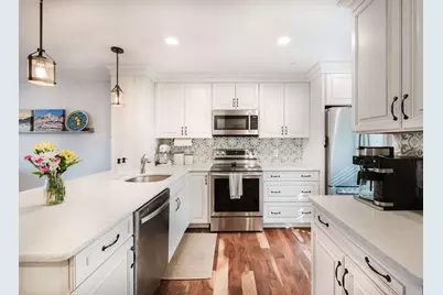 14 Landing Way #14, Lakeville, MA 02347 - Photo 3