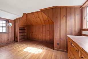 57 Orchard St, Marblehead, MA 01945 - Photo 17