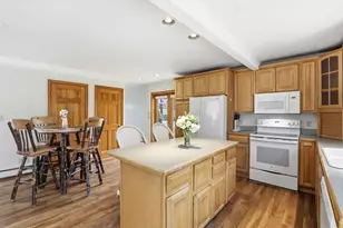 55 Hanover St, Hanover, MA 02339 - Photo 9