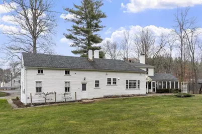 8 South St, Townsend, MA 01469 - Photo 5