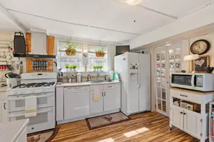 8 South St, Townsend, MA 01469 - Photo 15