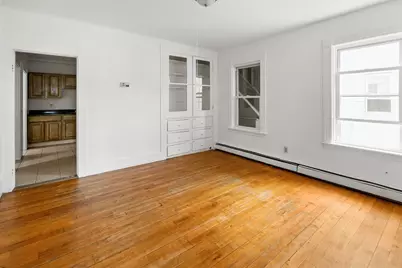 131 Clarendon St, Fitchburg, MA 01420 - Photo 13
