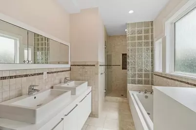 36 Lake Avenue, Melrose, MA 02176 - Photo 25