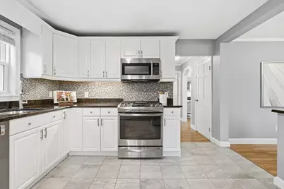 5 Baker St, Boston, MA 02132 - Photo 11