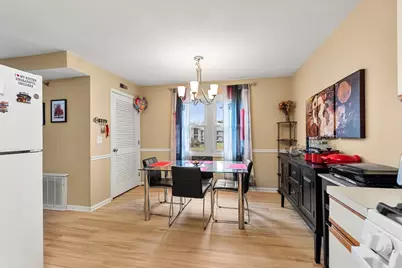 84 Tennis Plaza Rd #33, Dracut, MA 01826 - Photo 13