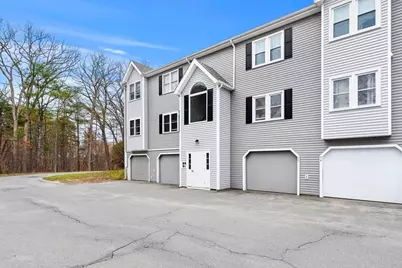 84 Tennis Plaza Rd #33, Dracut, MA 01826 - Photo 3