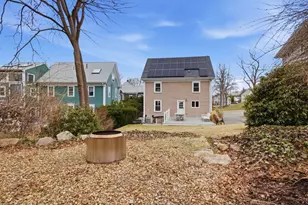 5 Pickett St, Beverly, MA 01915 - Photo 19