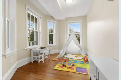 5 Pickett St, Beverly, MA 01915 - Photo 15