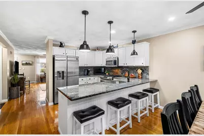 159 Allen Rd #57, Billerica, MA 01821 - Photo 5