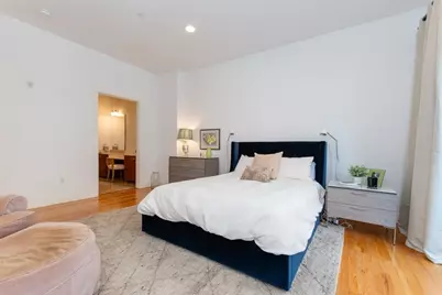 769 Heath St #769, Brookline, MA 02467 - Photo 21