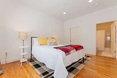 769 Heath St #769, Brookline, MA 02467 - Photo 23