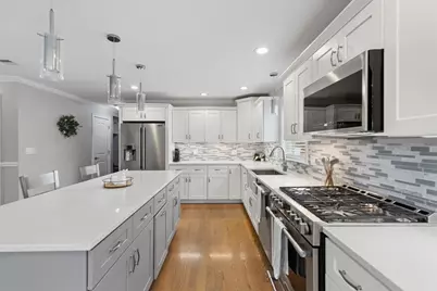 212 White St, Weymouth, MA 02190 - Photo 7