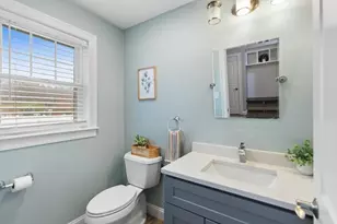 212 White St, Weymouth, MA 02190 - Photo 5