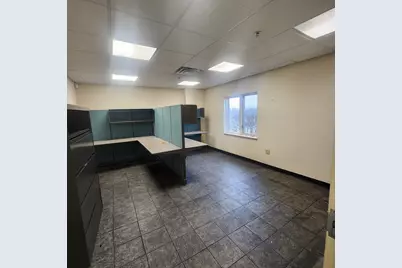 47 Slade, Fall River, MA 02724 - Photo 3