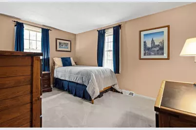 40 W Elm St, Hopkinton, MA 01748 - Photo 21