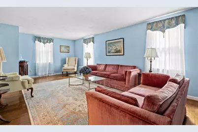 40 W Elm St, Hopkinton, MA 01748 - Photo 7